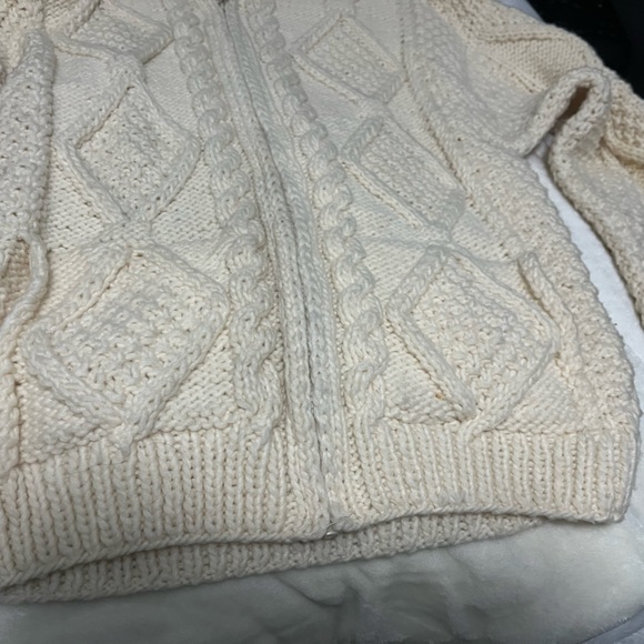 Hoodie Sweater Ecuador 🇪🇨 100%Wool - Picture 2 of 5